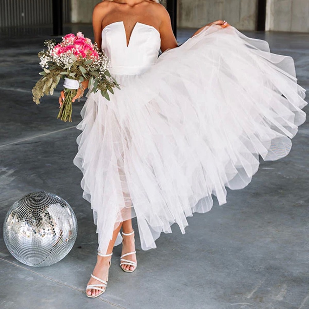 NWT Adorable White Tulle Dress